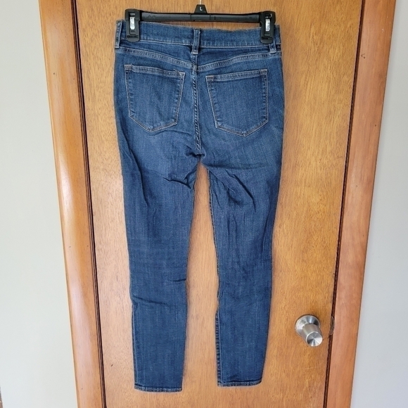 J. Crew Stretch Skinny Jeans – Blue Mid-Rise Denim, Size 25 | Winter Wardrobe - Picture 2 of 4